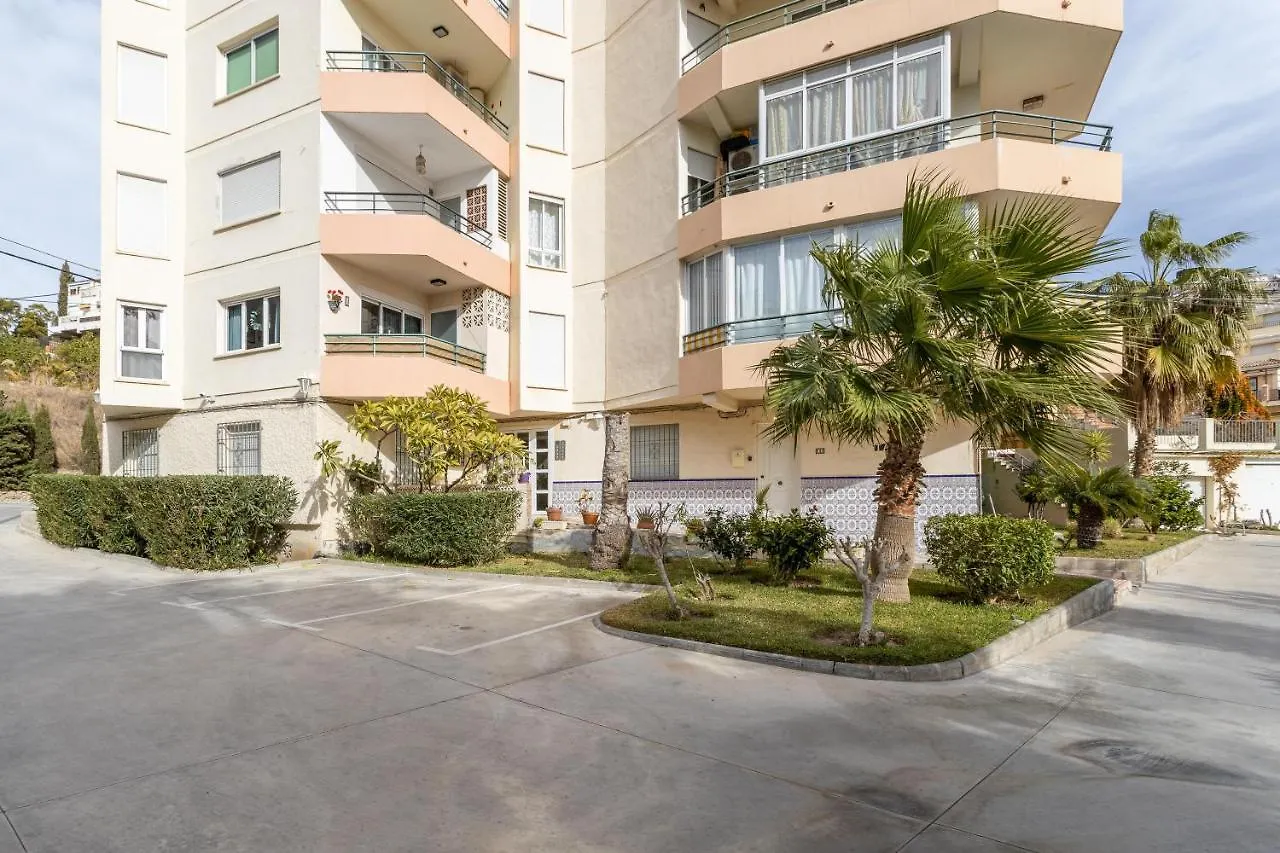 Two Bed Apartment Near Burriana Nerja