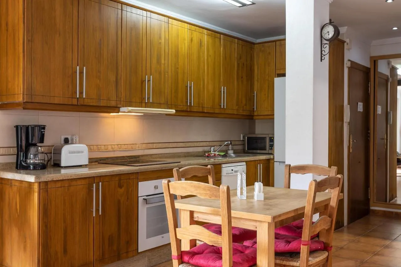 Two Bed Apartment Near Burriana Nerja Spain