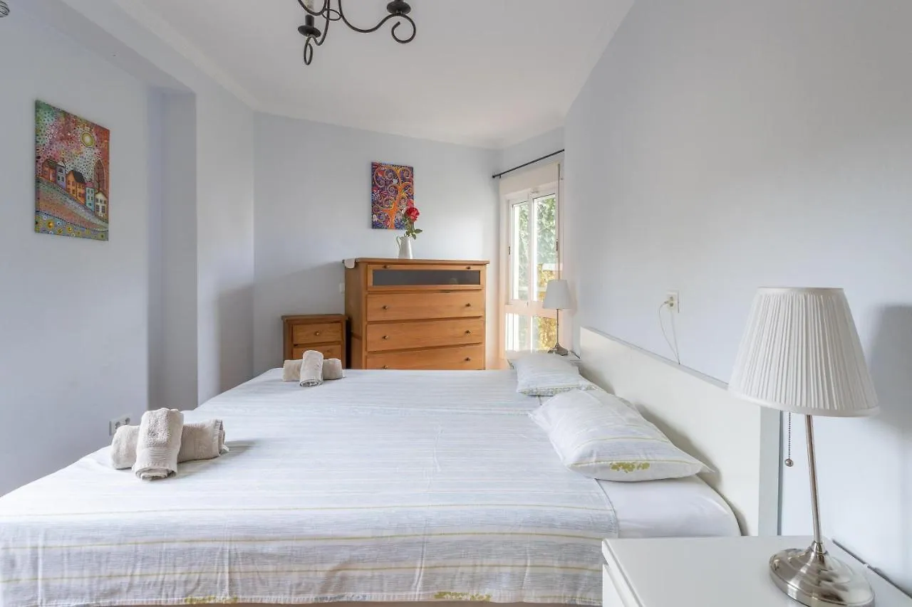 Two Bed Apartment Near Burriana Nerja Spain